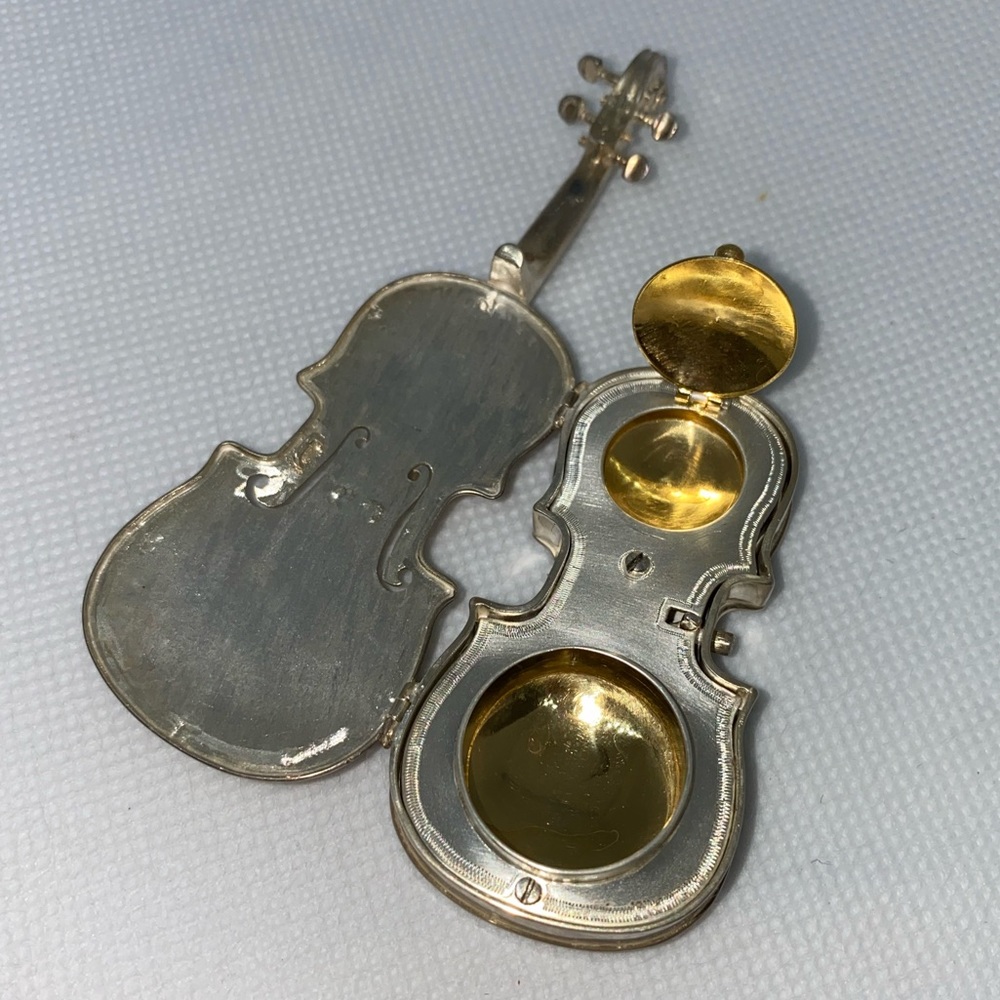 🆕 Hand made Silver and Gold Pill box ✨HP✨ - Picture 2 of 16